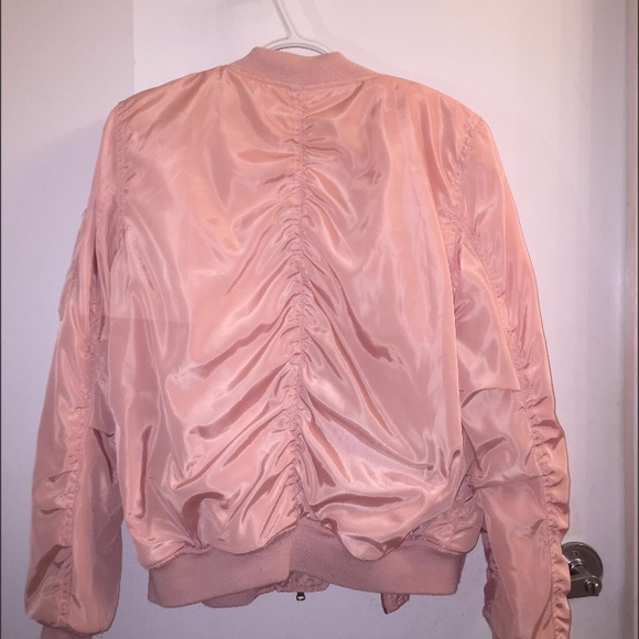 Bomber jacket - Picture 3 of 3